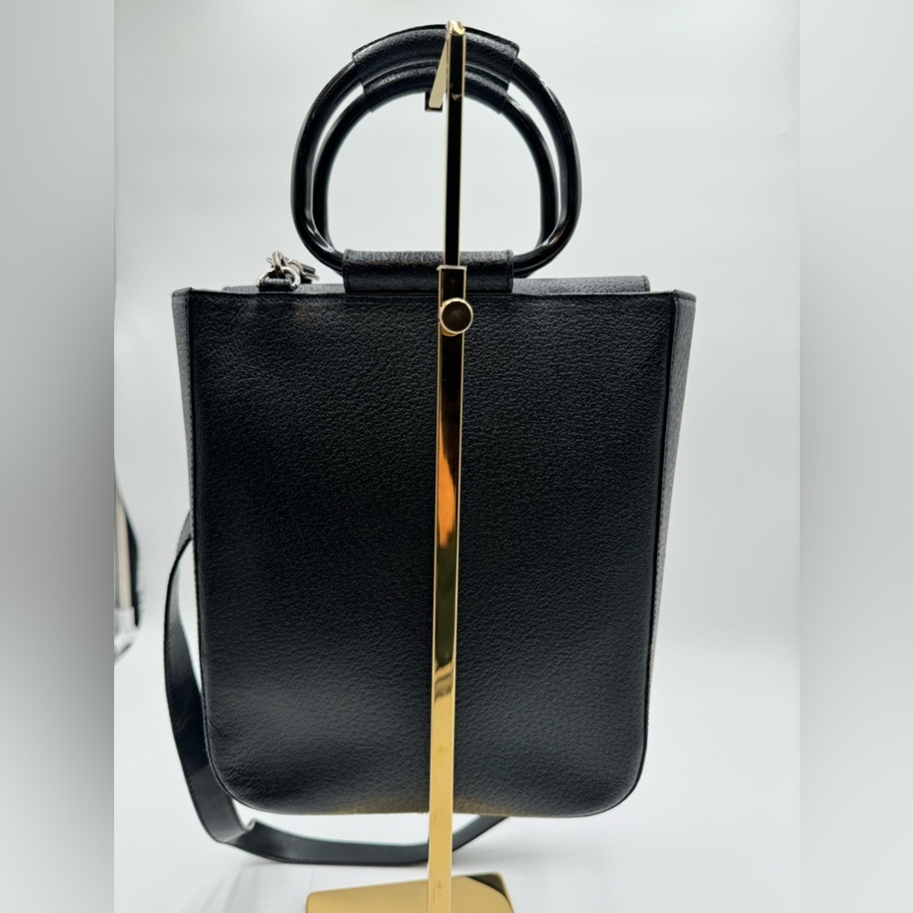Gucci-Authentic-Black Bracelet Bag - Picture 4 of 16